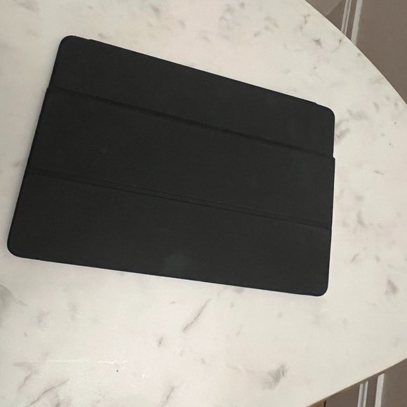 Apple 10.2-Inch iPad - 7th Generation (Wi-Fi) - 32GB - Space Gray